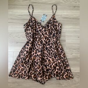 Boohoo NWT cheetah romper